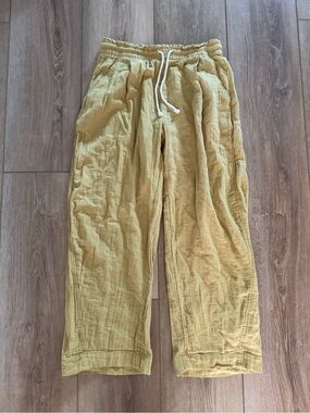 NWT Old Navy High Waisted Women’s Crinkle Gauze Barrel Ankle Pants - Mustard